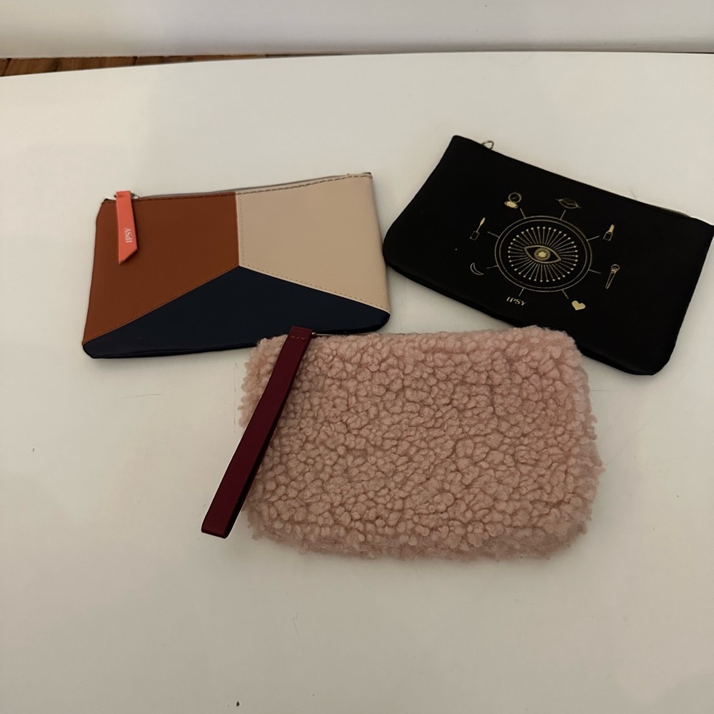 Set of 3 IPSY brand new makeup bags